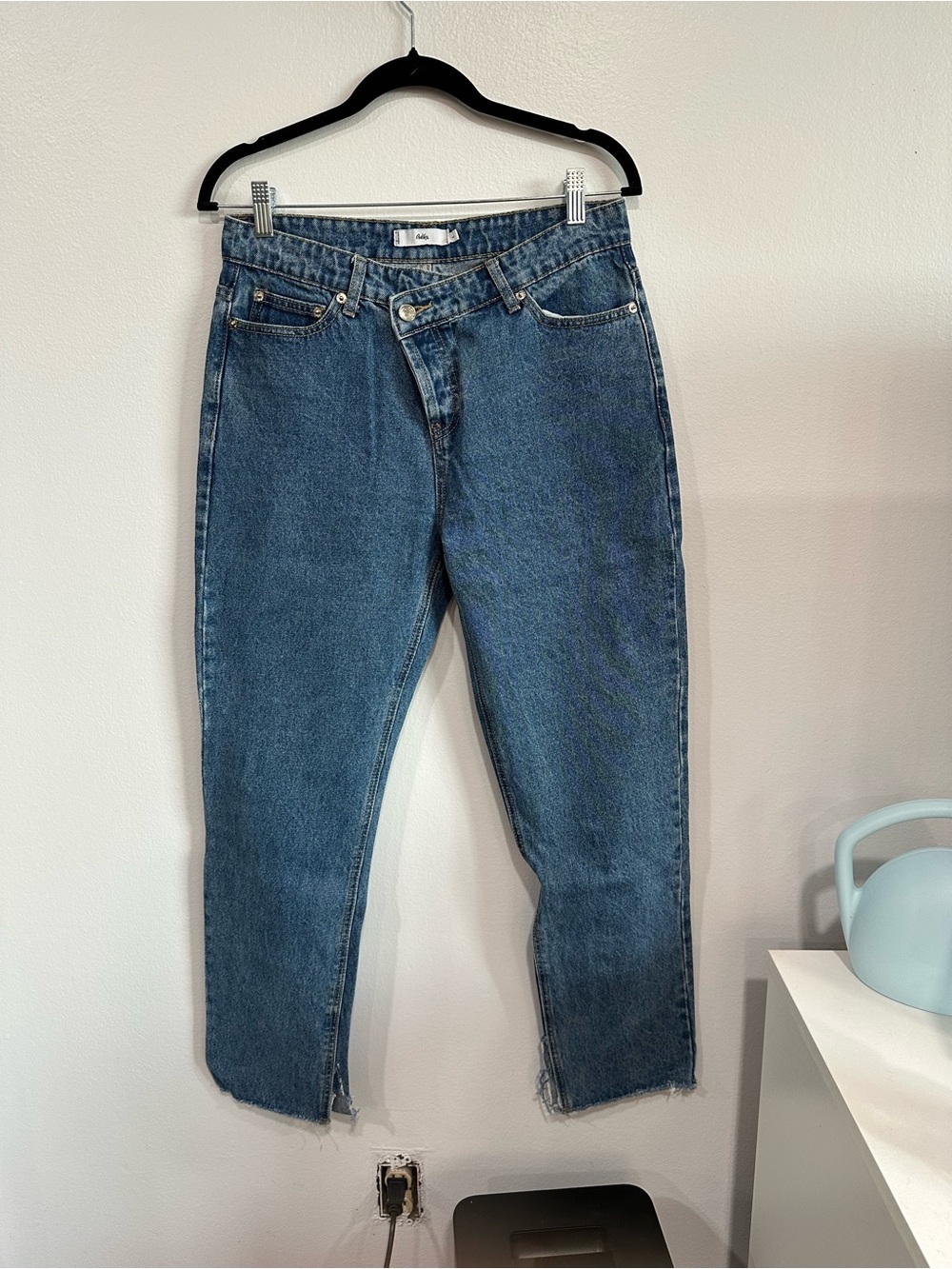 Adika Crossover Waist Straight Leg Jeans Size L Raw Hem Y2K